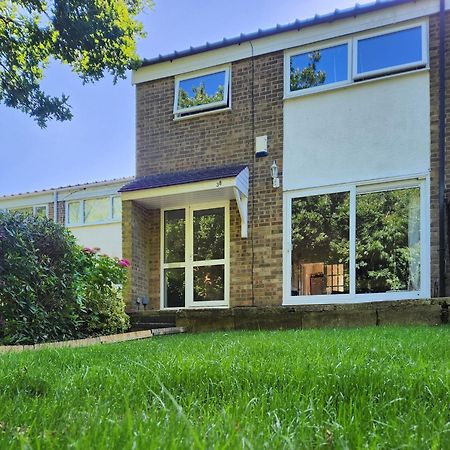 Double Room In Crawley,Gatwick,West Sussex Ifield Exteriér fotografie